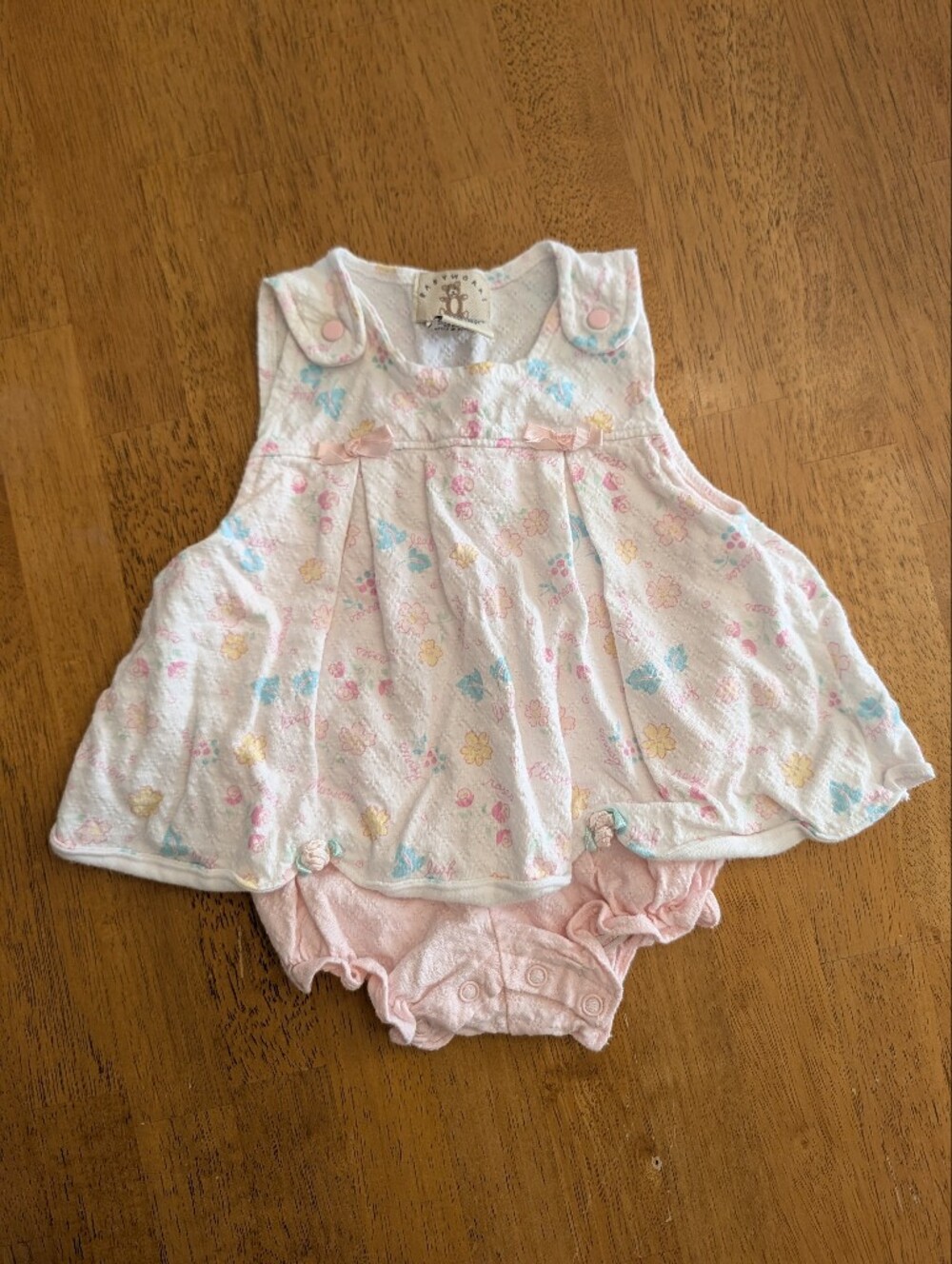 Vintage Babyworks Pink & White Floral Baby One-Piece Dress Onesie 0-3 Months
